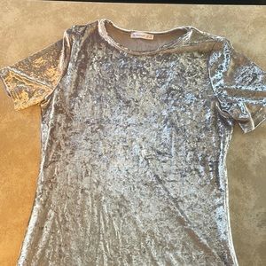 Medium R. Vivimos shimmer dress